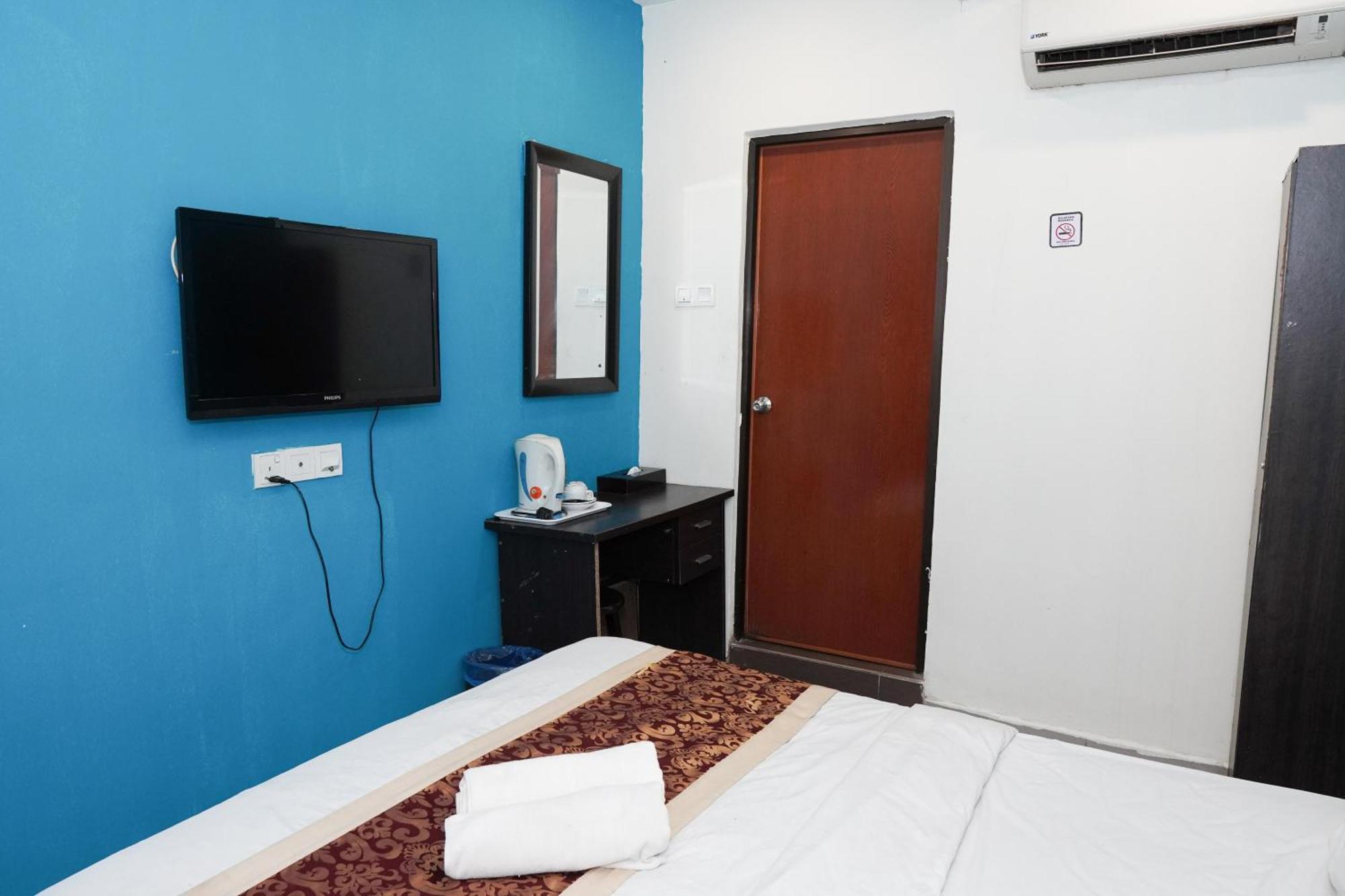 Hotel Shri Putiri Pasir Gudang Exterior photo